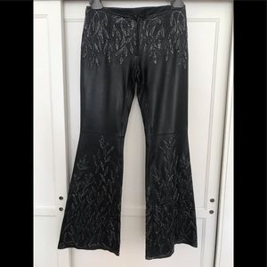 GUCCI Leather pants w embroidered